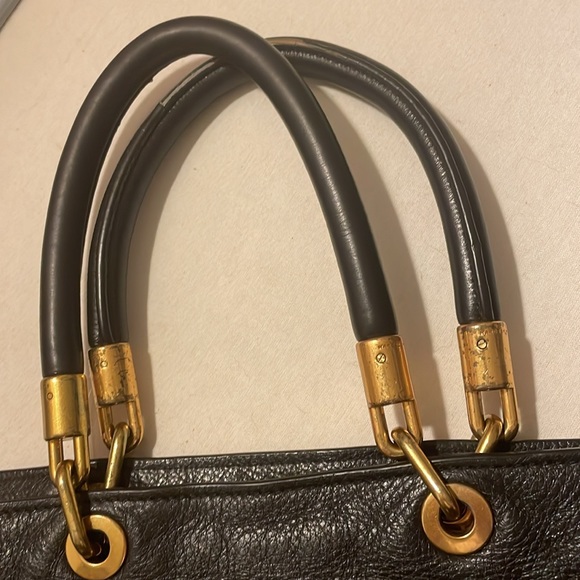 MARC JACOBS 100% LEATHER BAG Black with Gold Hardware - Picture 3 of 9